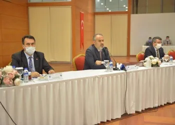 Bursa’da başkanlardan deprem zirvesi