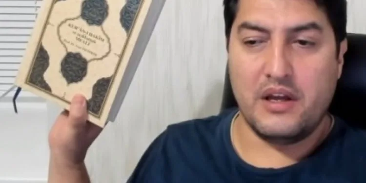 Canlı yayında Kur-an’ı Kerim’i yırttı! Emniyetten açıklama