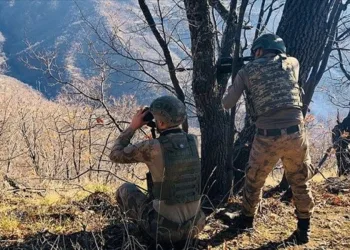 8 terörist kazdıkları tünelde etkisiz hale getirildi