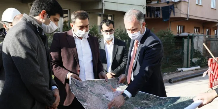 İnegöl’de BUSKİ’nin içme suyu çalışmaları devam ediyor