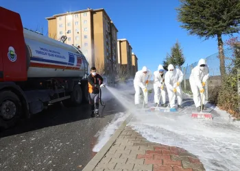 Bursa İnegöl’de dezenfekte çalışmaları aralıksız sürüyor