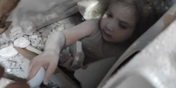 Ayda bebek 91 saat sonra enkazdan kurtarıldı