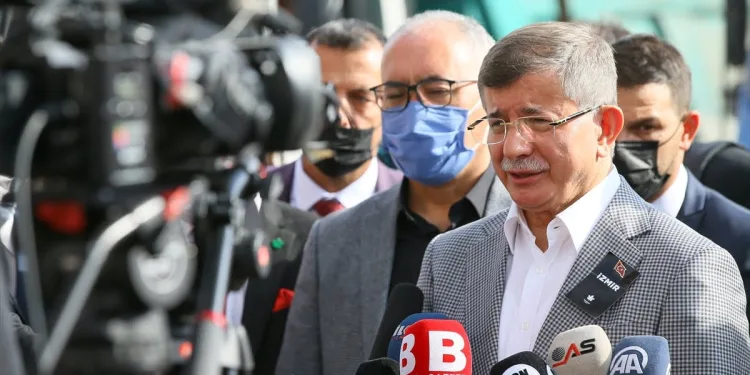Gelecek Partisi Genel Başkanı Davutoğlu, İzmir’de