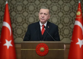 Büyükelçiler Konferansında konuştu, istifaya değinmedi