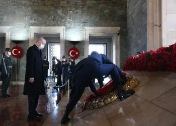 Devletin zirvesi Ata’nın huzurunda
