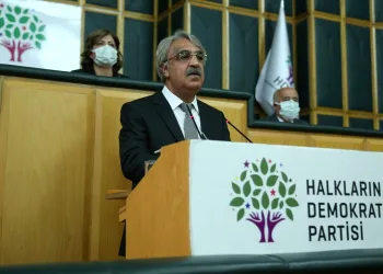 HDP’li Sancar: “Cumhurbaşkanı, kabinesiyle birlikte istifa etmelidir”