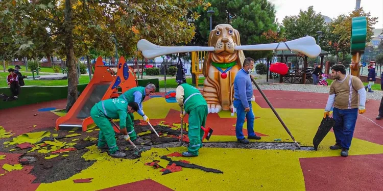 Parkta terör örgütü sembollerini andıran görsellerle ilgili soruşturma