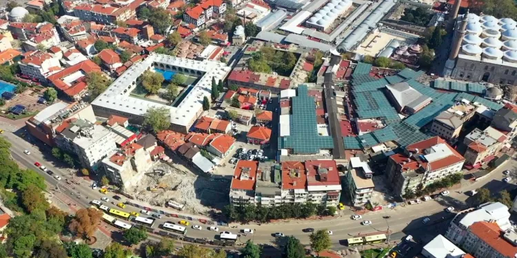 Tarihi Çarşı ve Hanlar Bölgesinde yıkım tamamlandı