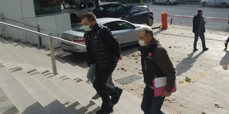 Bursa’da uyuşturucu satıcılarına büyük darbe