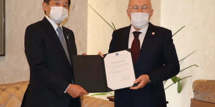 Japonya’dan İzmir’deki depremzedelere 1 milyon Yen yardım