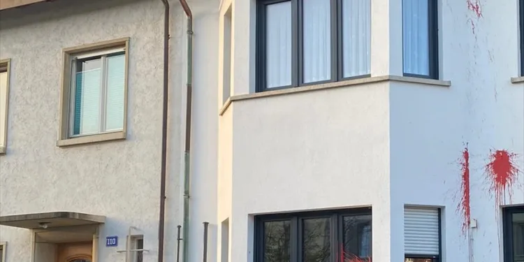 İsviçre Türk Toplumu Başkanı Şeref Yıldız’ın evine saldırı