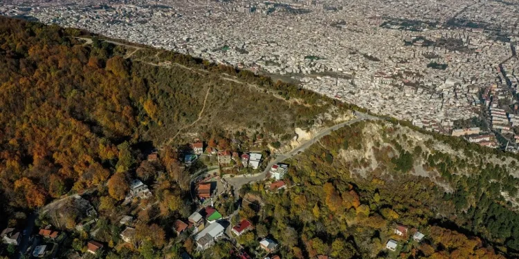 Bursa’da “Çalıkuşu’nun köyünde” sonbahar güzelliği