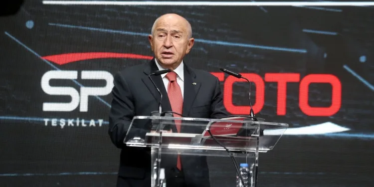 Nihat Özdemir: Şenol Güneş’in aldığı ücretle ilgili rakamlar tamamen gerçek dışı