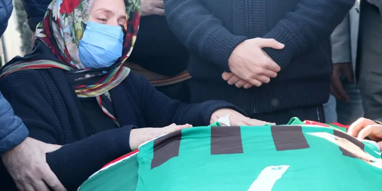 Depremden 28 gün sonra hayatını kaybetti