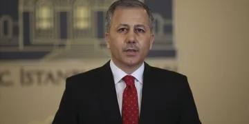 İstanbul’da pazar yerlerinde sigara içmek yasaklandı