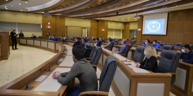 Bursa Büyükşehir akıllı şehircilikte uzmanlaşıyor