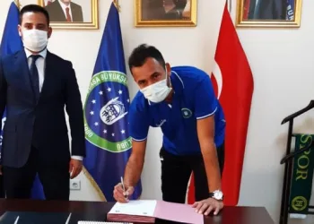 Bursa BŞBS’lu Efelerin yeni hocası Nuri Şahin