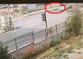 Küçük kızın feci sonu! Geriye aldığı ekmekler kaldı