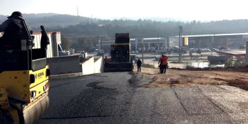 Osmangazi Belediyesi’nden asfalt atağı