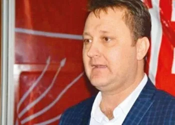 Menemen Belediye Başkanı kesin ihraç istemiyle disipline sevkedildi