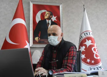 Bursa’da koronavirüsü atlatan okul müdürü: Öğretmenler Günü’nü buruk geçiyoruz