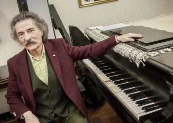 Timur Selçuk hayatını kaybetti