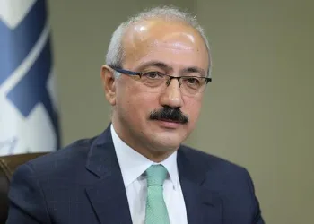 Lütfi Elvan’dan ilk açıklama: Benim için sürpriz oldu