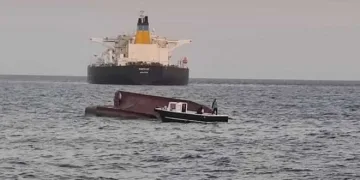 Yunan tankeri Türk balıkçı teknesi ile çarpıştı