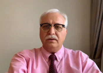Bilim Kurulu Üyesi: Bıçak kemiğe dayandı