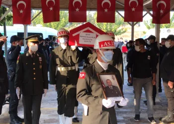 Kazada şehit olan Uzman Çavuş, son yolculuğuna uğurlandı