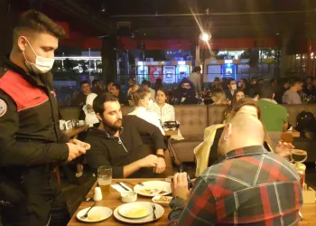 Bursa’da 249 bin liralık sosyal mesafe cezası