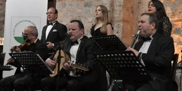 Ulu Önder sevdiği şarkılarla anıldı
