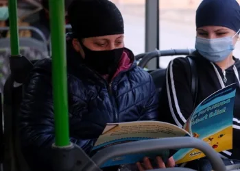 Bursa İnegöl’de otobüsler kitaplarla donatıldı