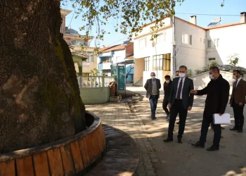 İnegöl’de Alibeyköy Mahallesi’nin meydanı yenileniyor
