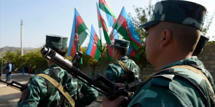 Azerbaycan ordusu Ağdam’a girdi