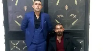 Arabadan indirdiler, soydular, erkek arkadaşına izlettiler!