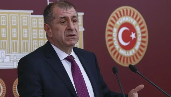 İYİ Parti’de deprem! İhraç ve istifa haberleri peş peşe geldi