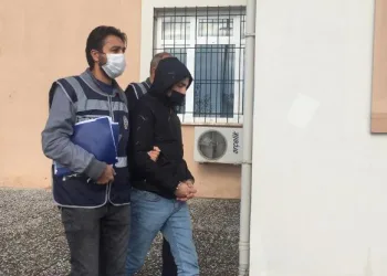 Bursa’da araç kiralama dükkanına uyuşturucu operasyonu