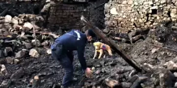 Yanan evde yaşlı kadının kemiklerine ulaşıldı