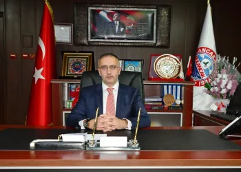 Bulancak Belediye Başkanı saldırıya uğradı! Silahıyla kendisini korumak isterken saldırganı yaraladı
