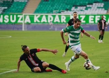 Bursaspor, Adanaspor’u ağırlıyor