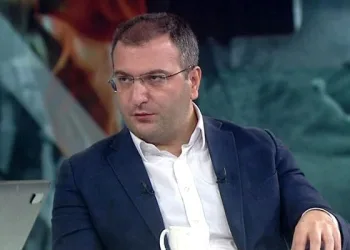 Cem Küçük koronavirüse yakalandı
