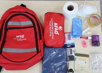 Deprem çantası nasıl hazırlanır? Deprem çantasında olması gerekenler?