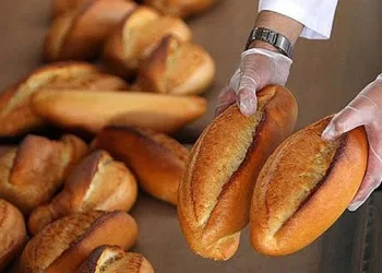 İstanbul’da fırınların yarısından fazlasının ekmeği yüksek fiyata sattığı belirlendi