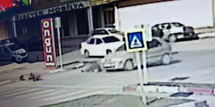 Bursa’da kazada 10 metre sürüklendi