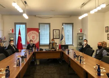 Gençler için güç birliği artıyor