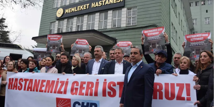 “Bursa’da kapatılan hastaneler için adım atılmadı”