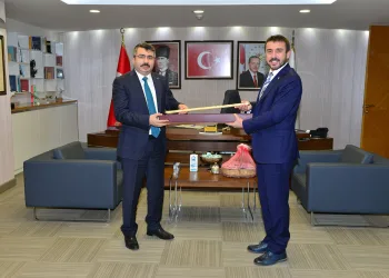 Yıldırım Belediye Başkanı Yılmaz, Kestel Belediye Başkanı Tanır’ı ağırladı