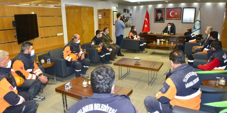 Yıldırım Belediyesi Arama Kurtarma Ekibi o anları anlattı