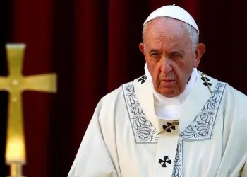 Papa’dan yapay zekaya karşı dua